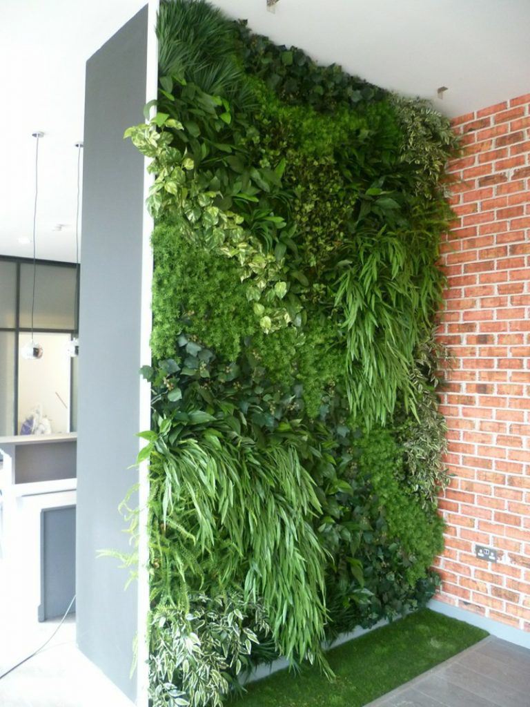 Office artificial green wall